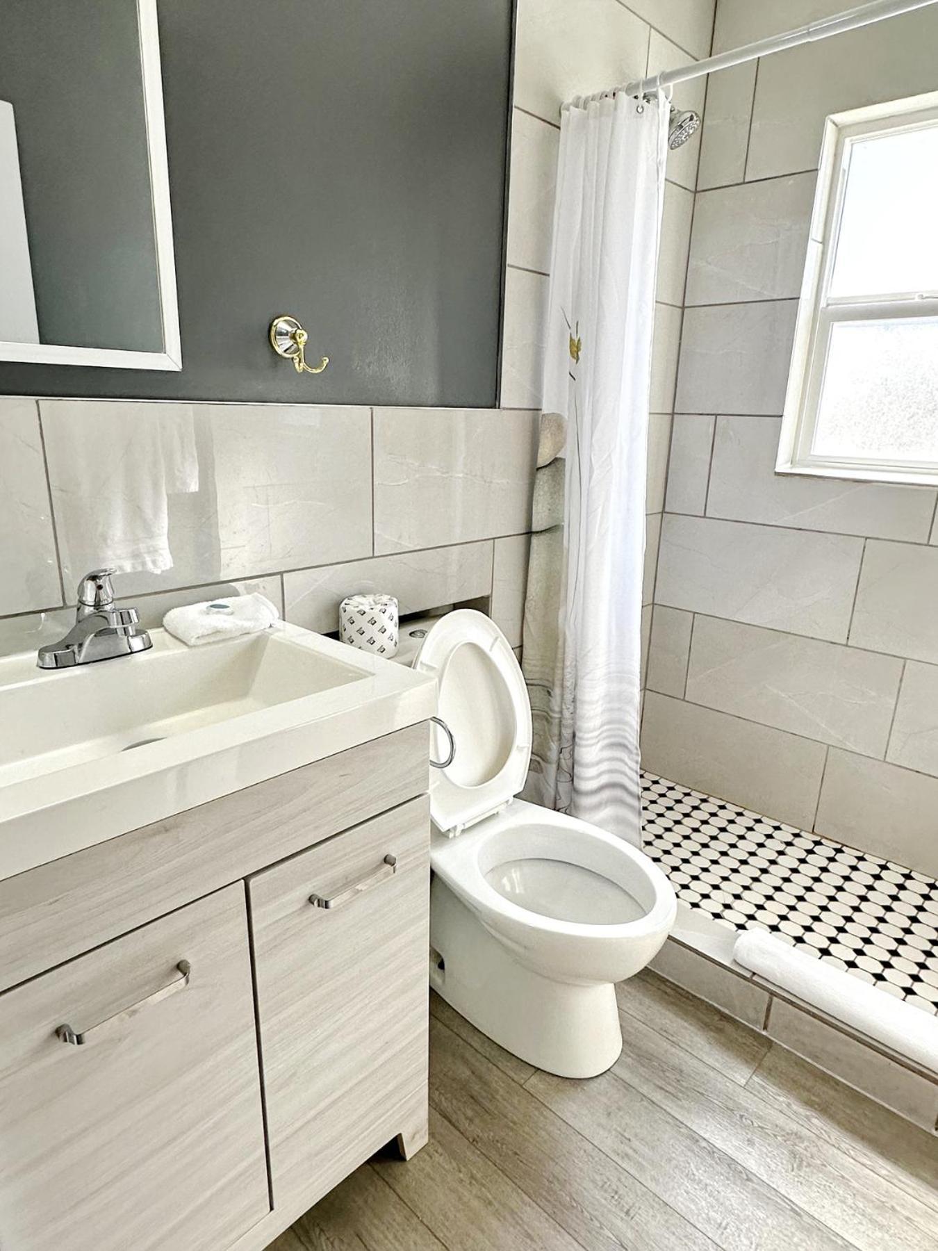 Duncan Motel Екстер'єр фото